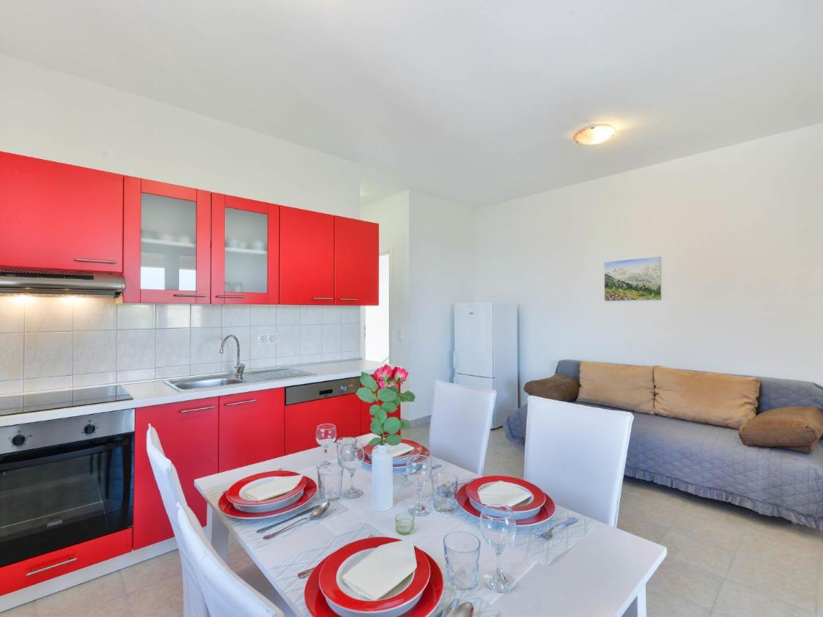 Apartment Matas - SRD316 Rovanjska Bagian luar foto